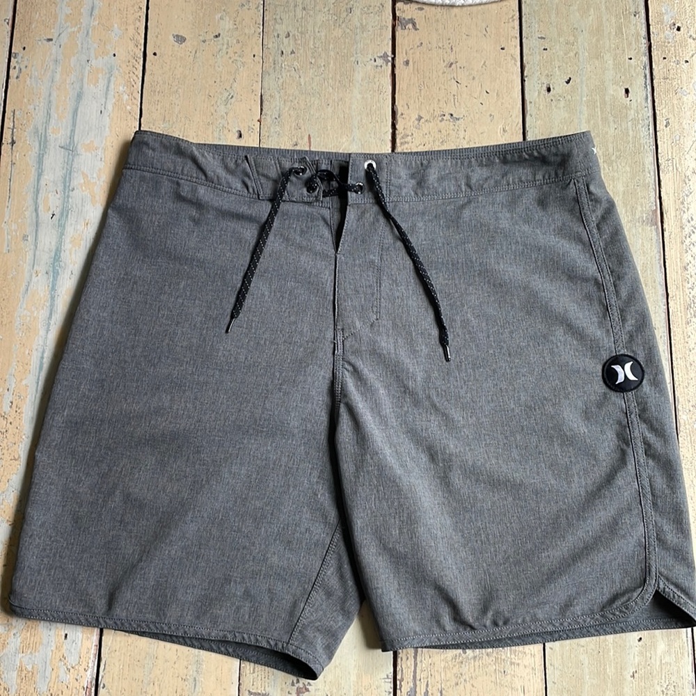 Hurley Phantom Board Shorts 18” - Worn Twice